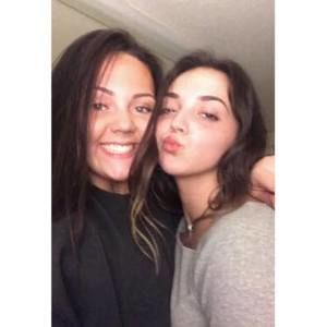 Meet your Posher, Claire